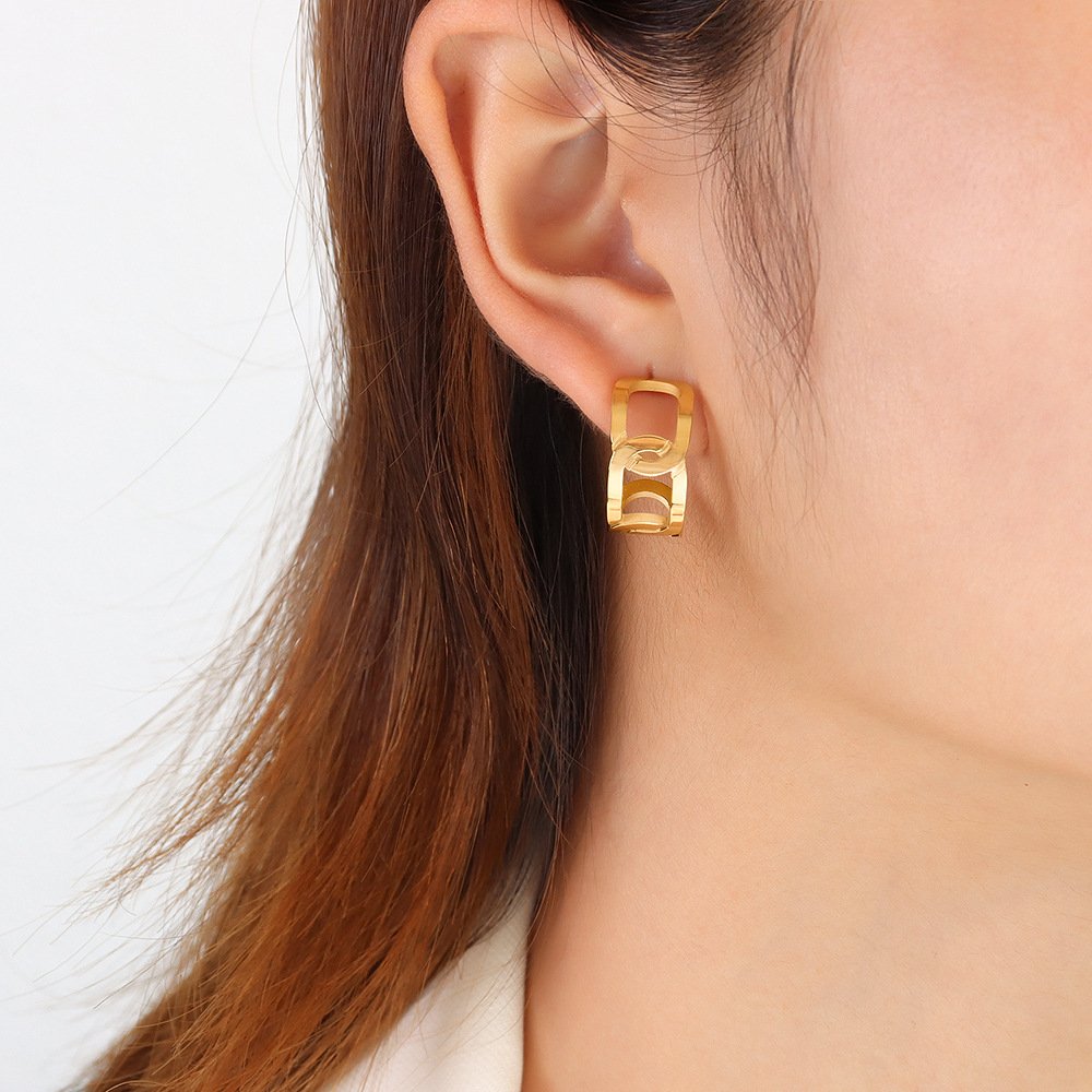 Korean Retro Design Metal CC Stainless Steel Earrings Female Needle Simple Earrings