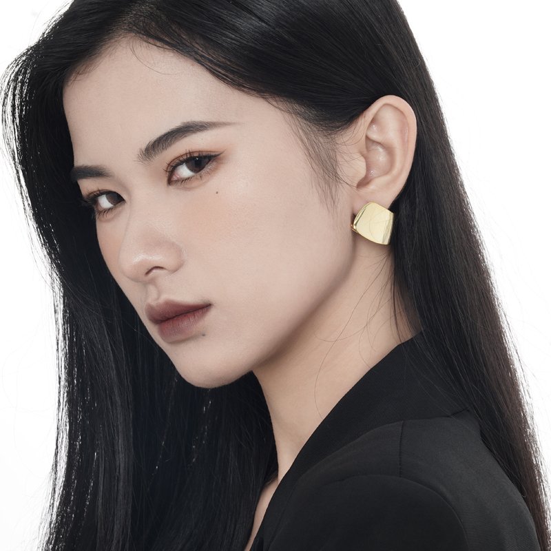 ICEBELA S925 Sterling Silver Fine Jewelry Earring Popular Minimalist Style Big Exaggerated Designer Stud Earrings For Women