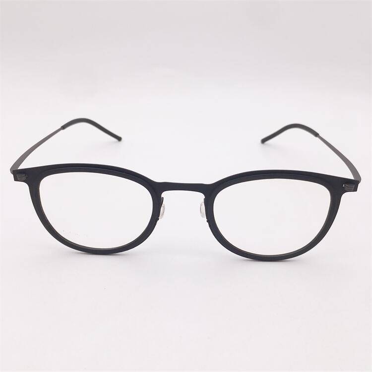Original single German order gold and black gun ultra -light titanium full -frame small round frame literary temperament glasses rack men and women