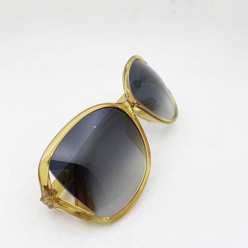 Original Single Lady Frame Tide Me. Fashion ultra -light sunglasses care mirror brand sunshine mirror UV400