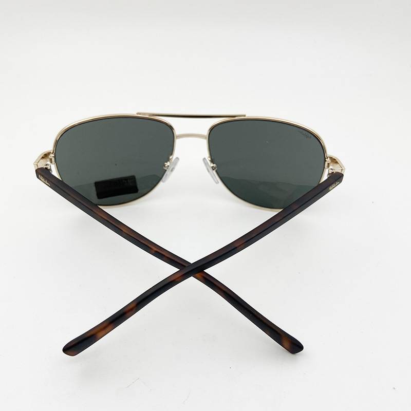 Exporting pure original single men and women classic toad mirror fashion versatile sunglasses brand sunglasses care mirror shading mirror tide
