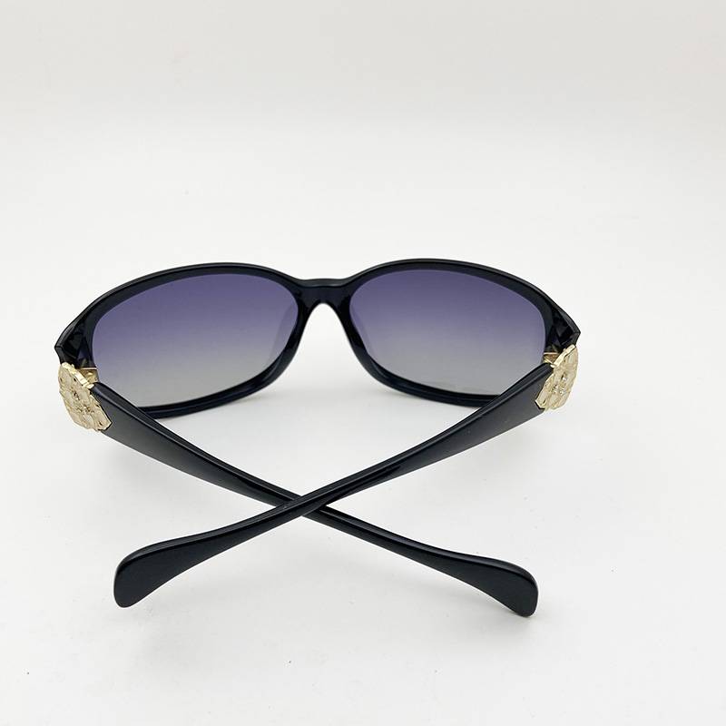 Brand original single lady polarized sunglasses fashion sunglasses anti -ultraviolet lighting mirror shading mirror outdoor driving mirror