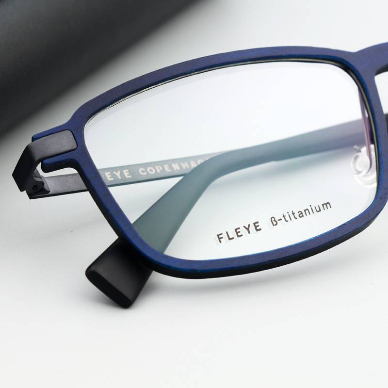 Exit Danish niche business square lenses framework female male myopia ultra -light titanium shelf carbon fiber frame