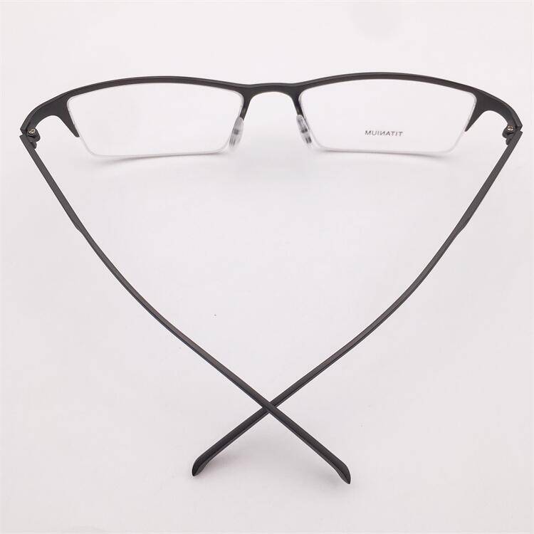 Shenzhen original single ultra -light pure titanium gun color business temperament half -frame gentleman personality versatile glasses frame men and women