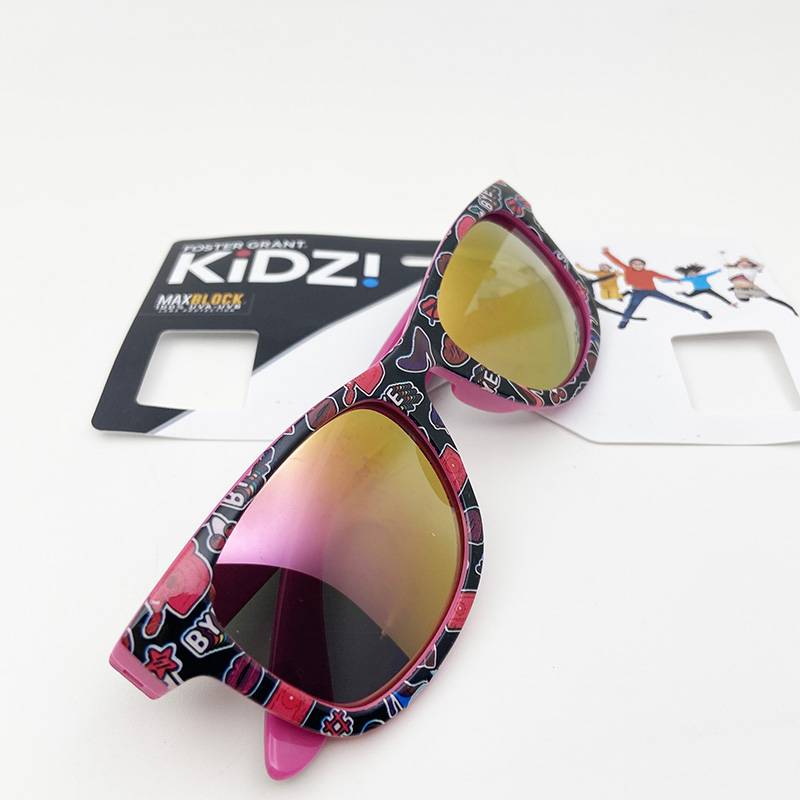Exporting to European and American original children's sunglasses fashion personality girl sunglasses anti -ultraviolet -ray eye shading mirrors