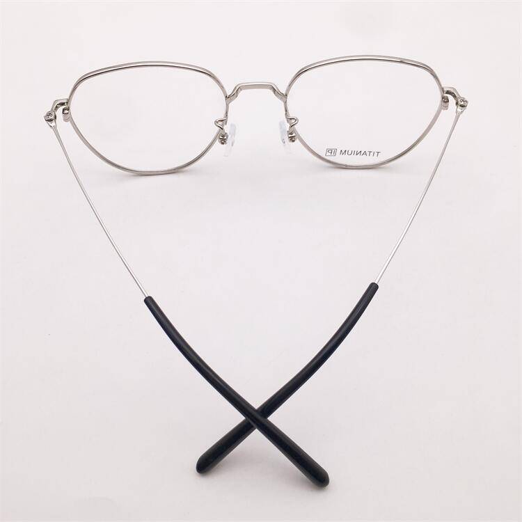 Treasured orphan original single silver ultra -light titanium full -frame polygonal personality literary temperament glasses rack men and women