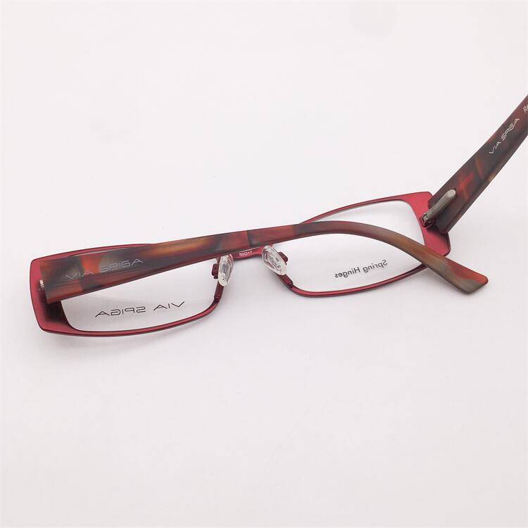 Treasured orphan original single red full -frame butterfly frame spring board anti -allergic mirror leg temperament glasses shelf female