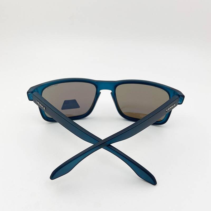 Original single men's and women's color film polarized sunglasses, fashionable sunglasses, sunglasses, sheltering mirrors driving glasses