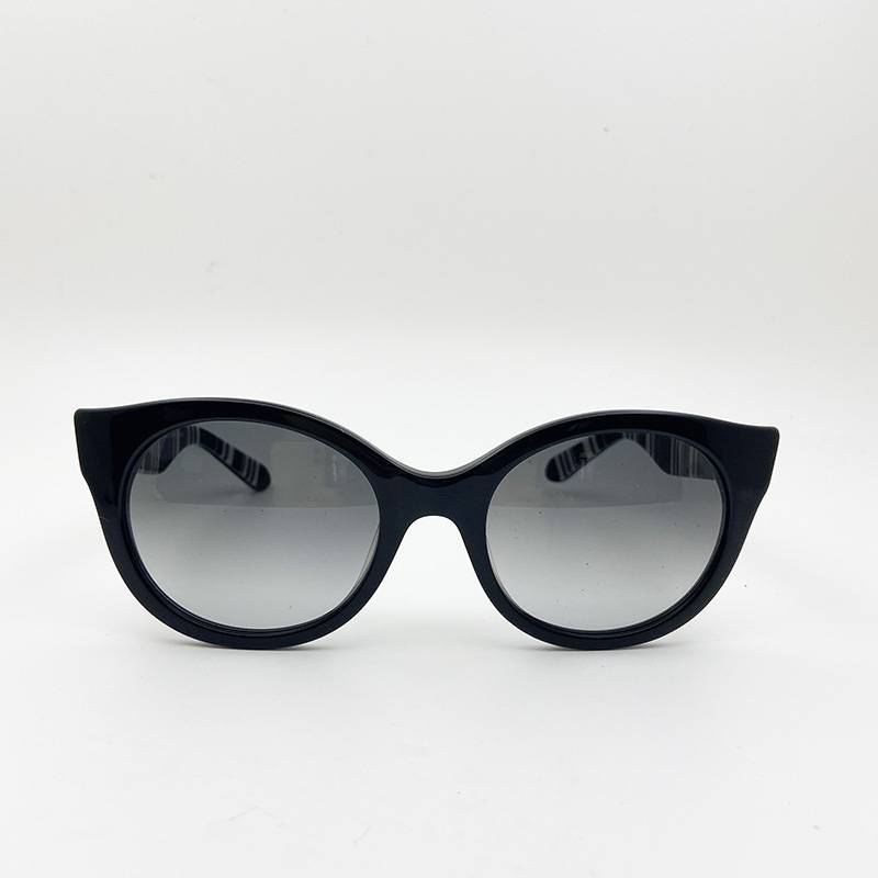 Exporting pure original single lady black brand sunglasses fashion sunglasses anti -ultraviolet goggles sunshade shelter shelter