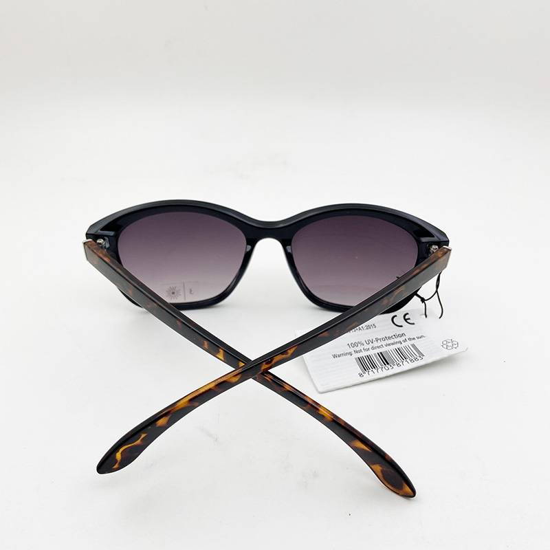 Export single men and women sunglasses Fashionable sunglasses anti -ultraviolet eye mirrors uV400
