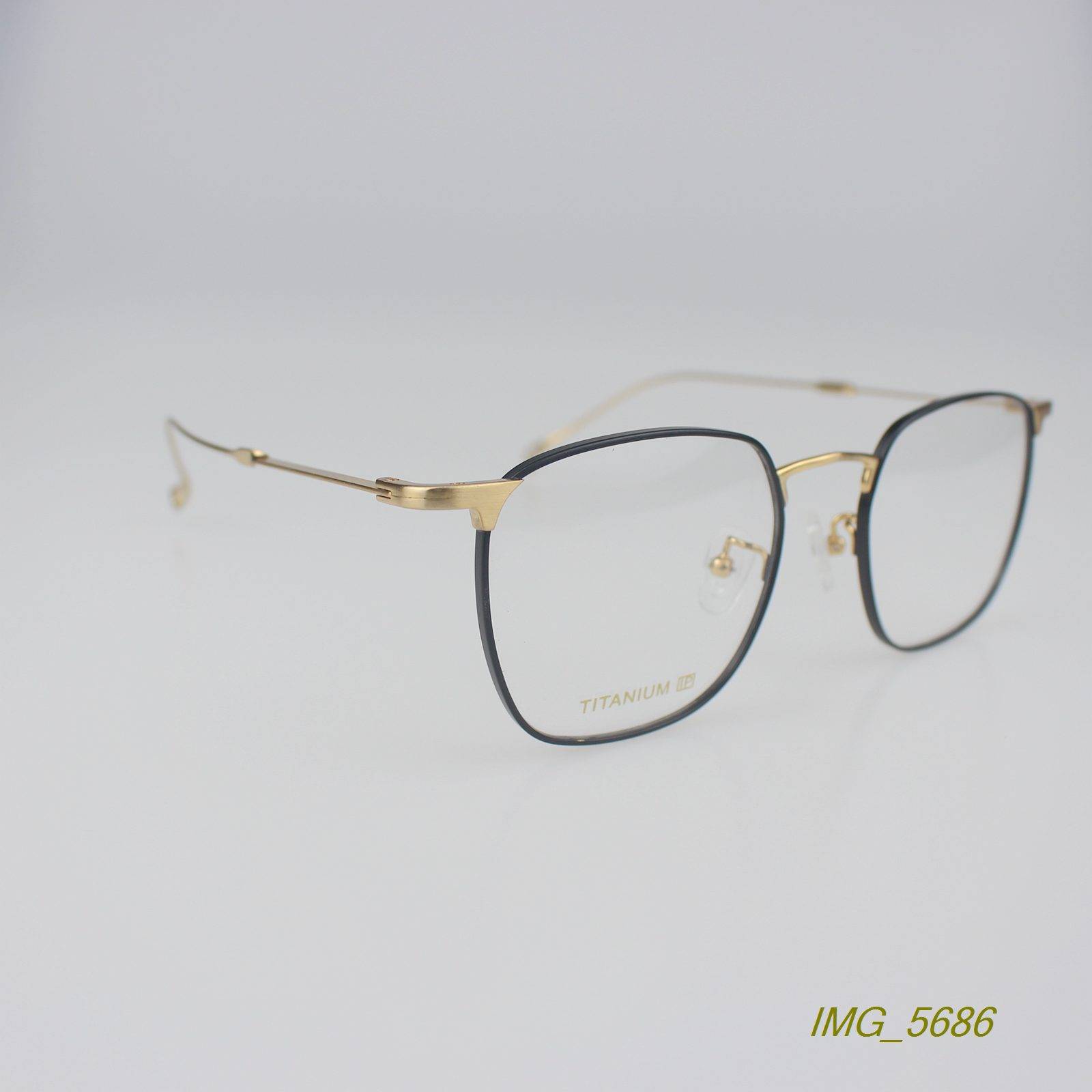 Factory new cargo pure titanium business party box tide myopia glasses frame optical glasses rack 3 color