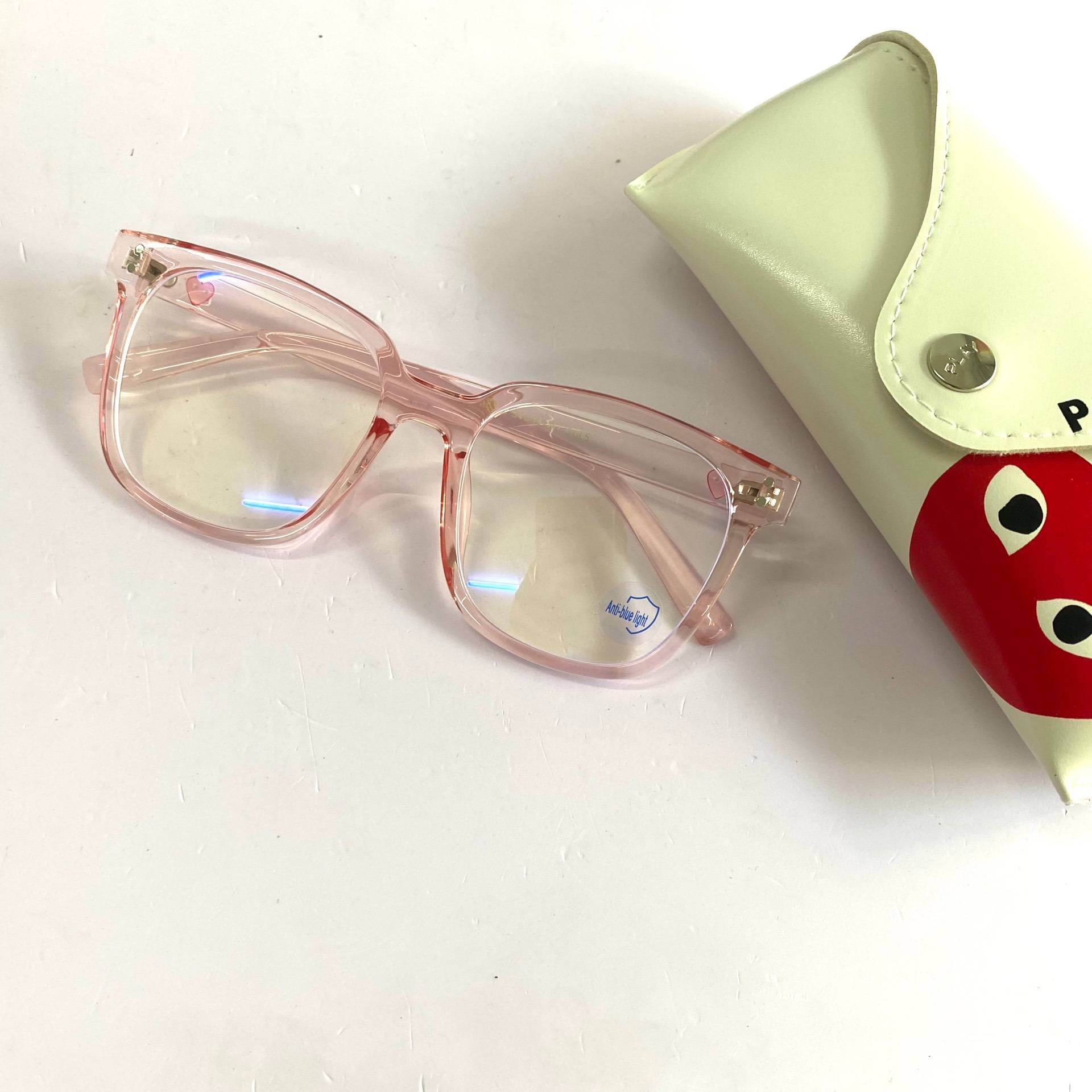 A batch of Chuanjiu love -free blue -light large -frame glasses, usually play computer mobile phones, and send out