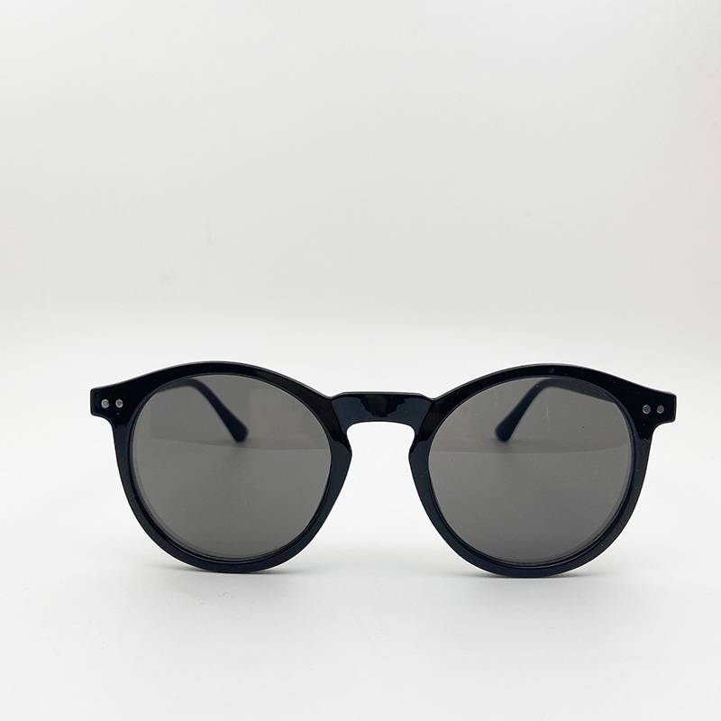 Original single men and women black sunglasses fashionable sunglasses anti -ultraviolet light -ray goggles uV400 UV400