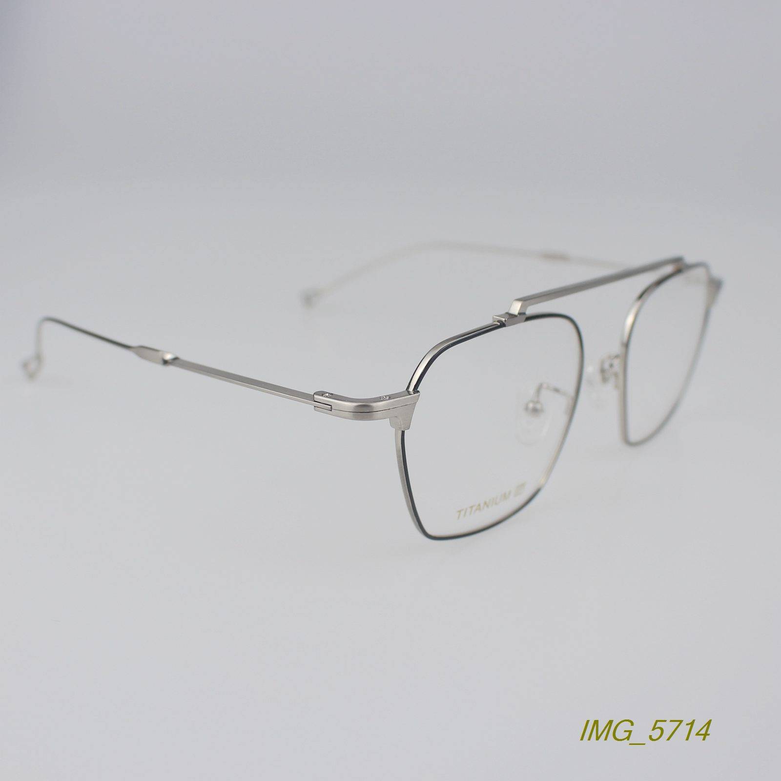 Factory new cargo pure titanium multilateral retro Vintage myopia glasses frame optical glasses rack 5 color