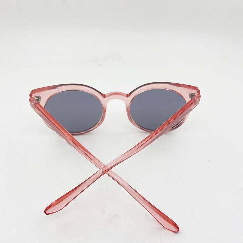 special lady sunglasses fashion personality versatile sunglasses anti -ultraviolet waying shelter uV400