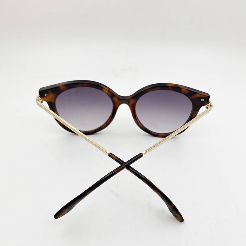 Exit the original single men and women leopard print sunglasses fashion sunglasses anti -ultraviolet lighting mirror uv400 UV400