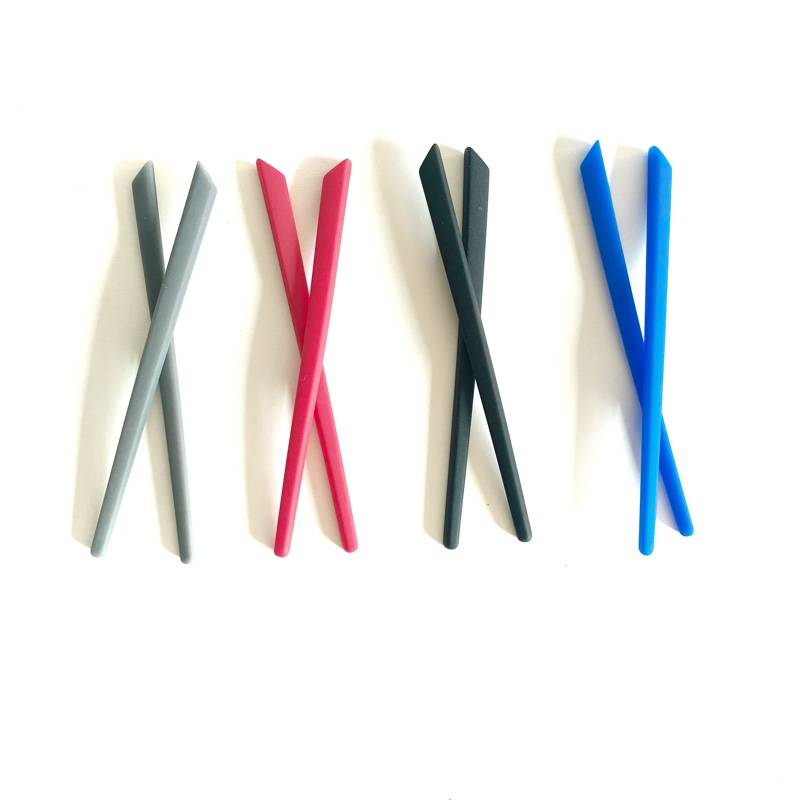 Eye accessories are lengthened and increased 90 oblique mouth silicone soft feet inner holes in the inner hole 2.0 to 1.0.