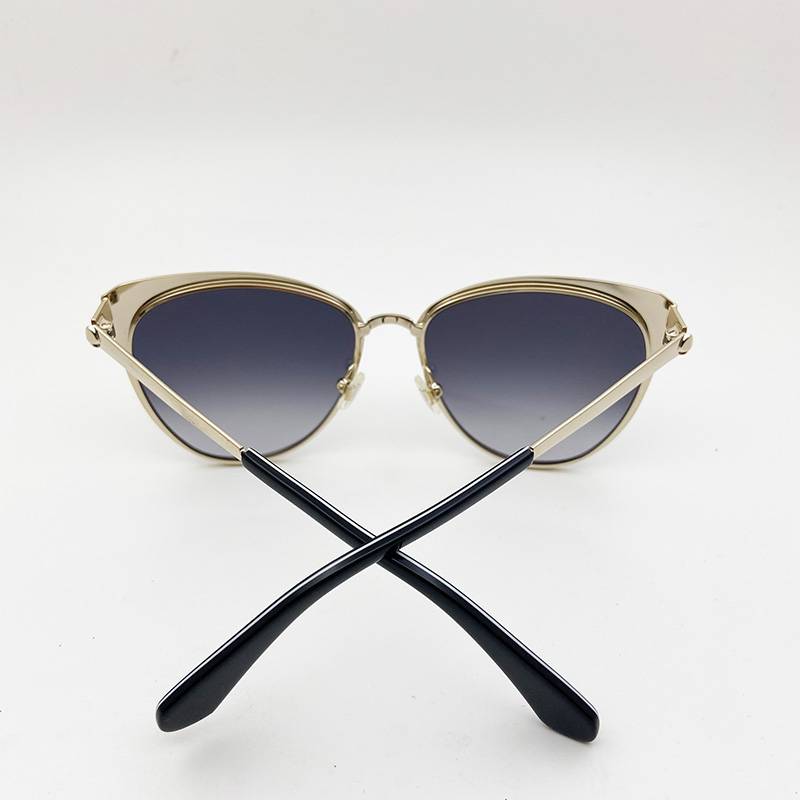 Exporting pure original single lady metal frame brand women's sunglasses fashion sunglasses anti -ultraviolet sunshade