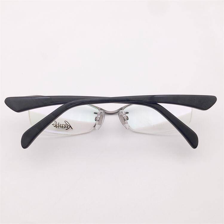 Super personalized original single gun color ultra -light pure titanium half -frame alien frame board material lens business temperament glasses rack