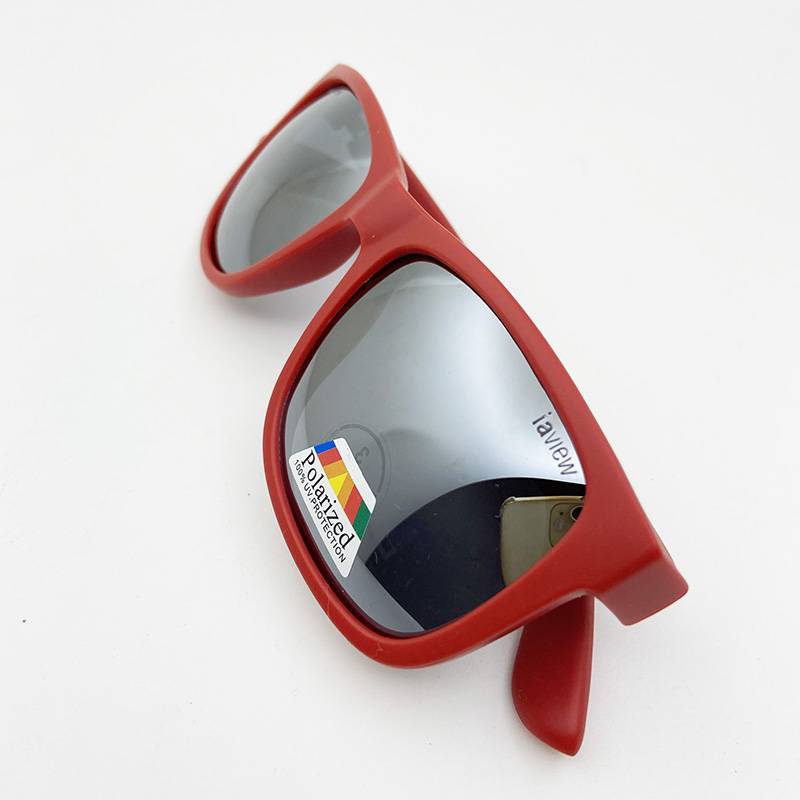 Exporting pure original single men and women red polarized sunglasses fashion sunglasses care eyes shading mirror driving mirror