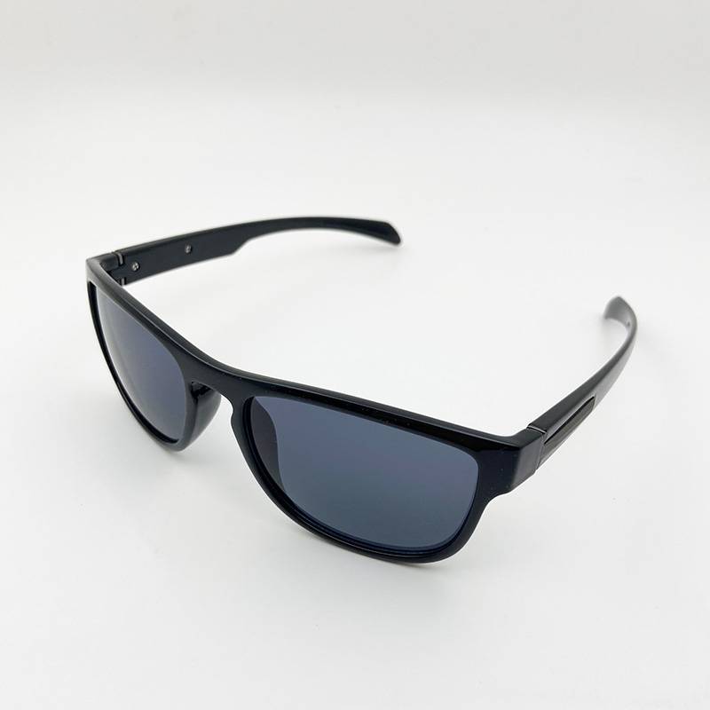 order men's and women's sunglasses fashion and comfortable sunglasses anti -ultraviolet lighting mirrors uV400