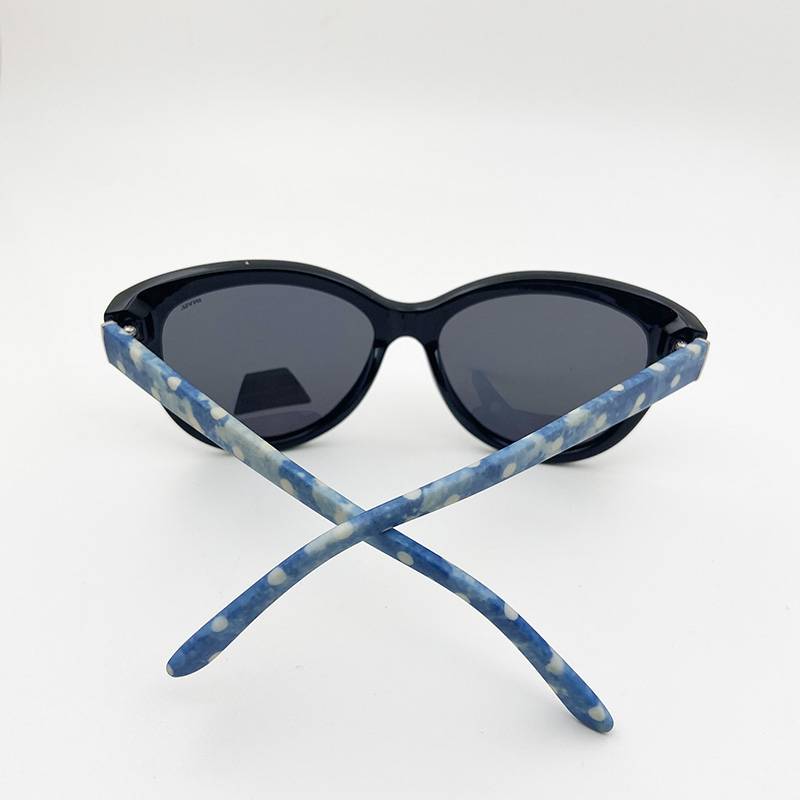 Original single women's polarized sunglasses fashionable sunglasses anti -ultraviolet anti -ray mirror uv400 UV400