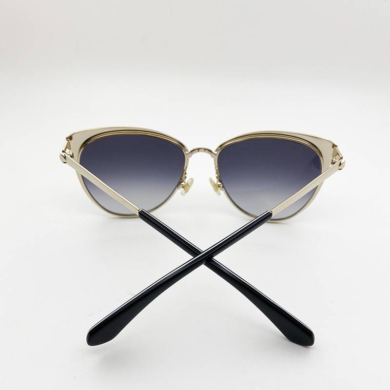 Brand order Women's metal box sunglasses fashionable sunglasses anti -ultraviolet wicked purposes uv400