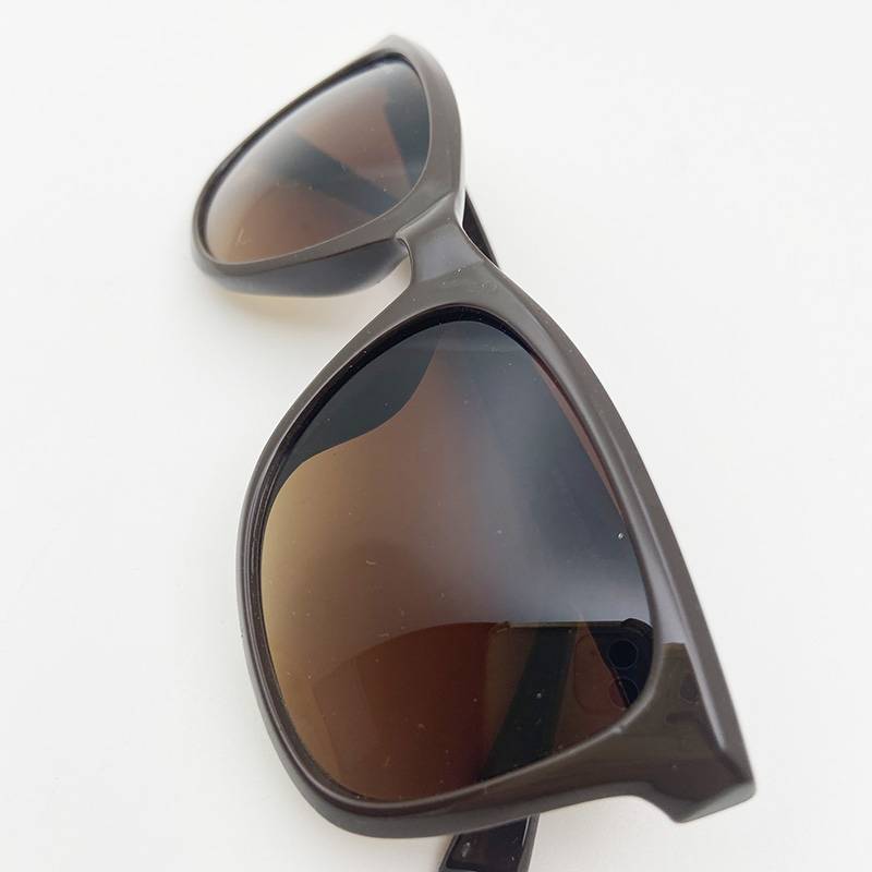 Exporting the original single women's sunglasses fashion Korean edition sunglasses anti -ultraviolet lighting mirror shelter shading mirror brand