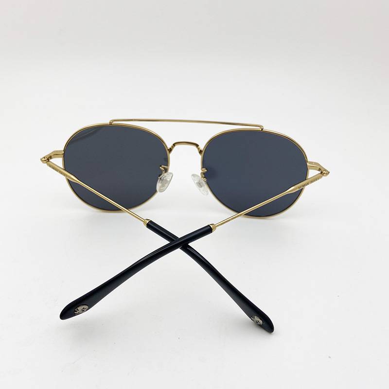 Original single men and women polarized sunglasses fashion personality driving fishing sunglasses care mirror sunshade sunshade tide