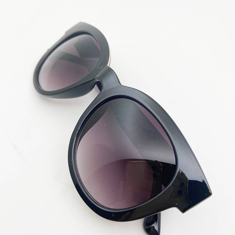 Exporting pure original single men's and women's brand sunglasses fashionable sunglasses anti -ultraviolet goggles sunshade sunshade shading mirror tide