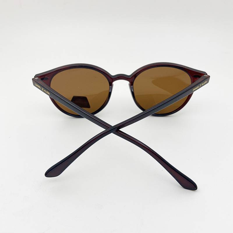 Pure original single men and women polarized sunglasses fashionable sunglasses anti -ultraviolet -ray wicked ungrate driving mirror