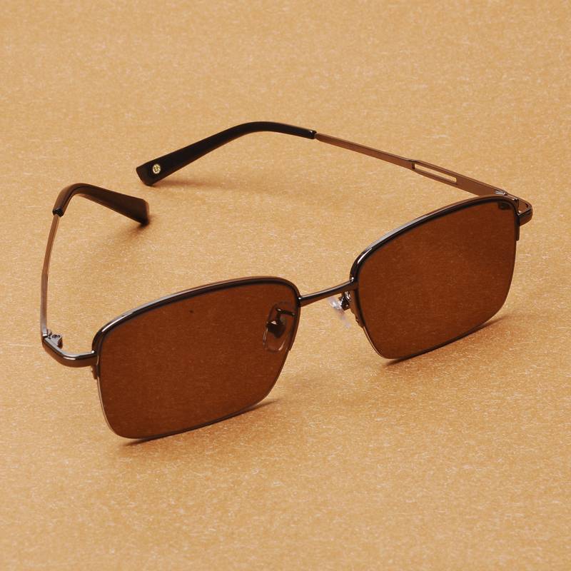 Pure natural crystal glasses, original stone glasses, male and women's true East China, middle -aged elderly people raising mirror sunglasses sunglasses