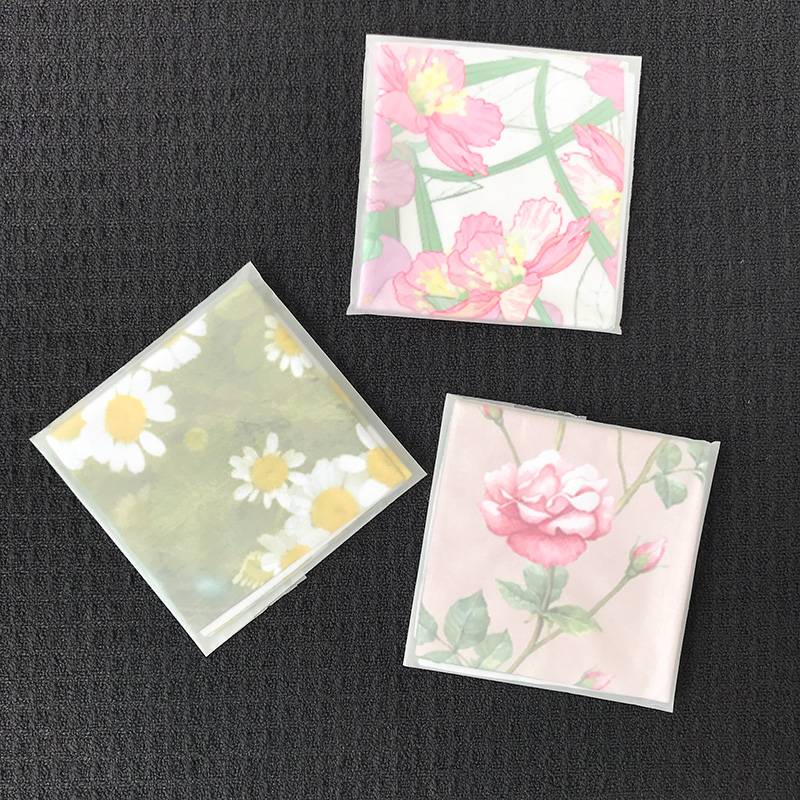 Self -reserved super -greasy flower printing lens cloth glasses cloth mobile screen cleaning cloth clean cloth delicate soft, soft no scratch