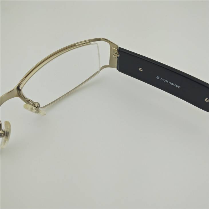 Light luxury plate metal glasses box business women's glasses rack optical myopia glasses cabbage price