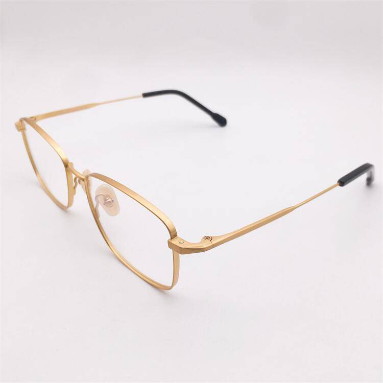 Collection of original orders Japanese order ultra -light pure titanium black silver blue business temperament full -frame gentleman glasses frame