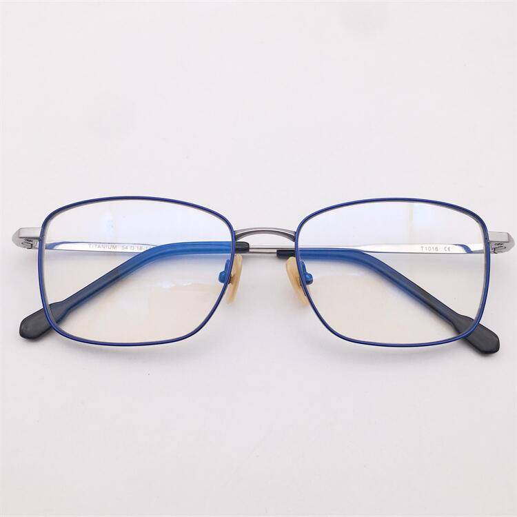 Collection of original orders Japanese order ultra -light pure titanium black silver blue business temperament full -frame gentleman glasses frame