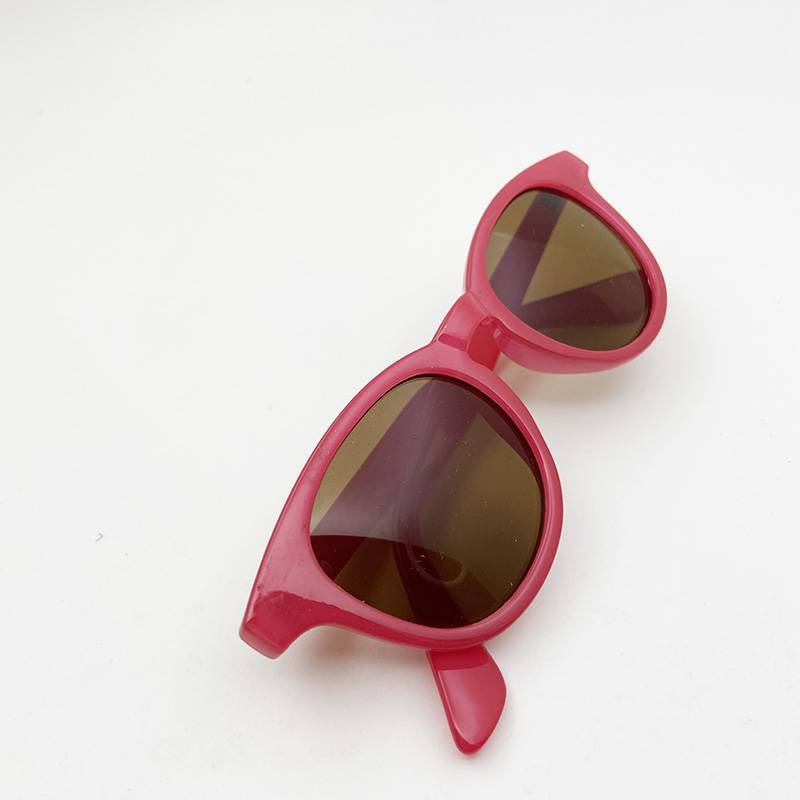 Order children's sunglasses fashion versatile girl sunglasses anti -ultraviolet lighting mirrors sunshaded sunshaded mirror tide model