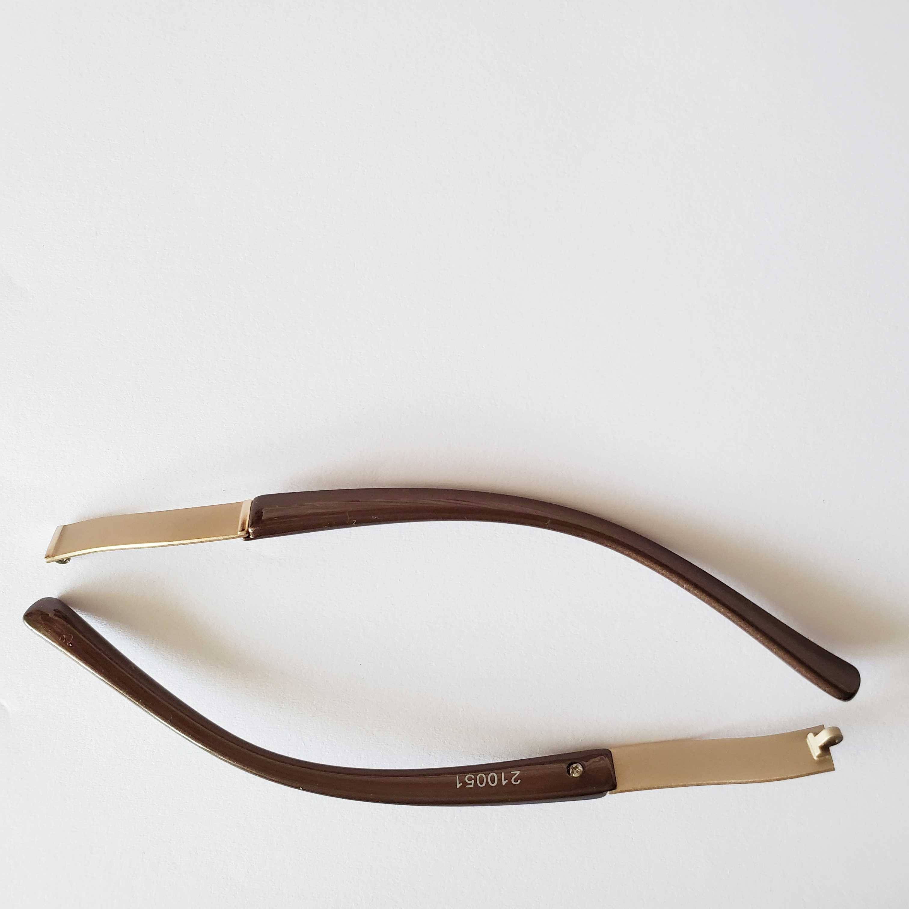 Glasses legs flat sunglasses, single teeth, teeth, legs width, 7mm tall, 5mm single teeth, 1.5 legs, 130 branches, two branches