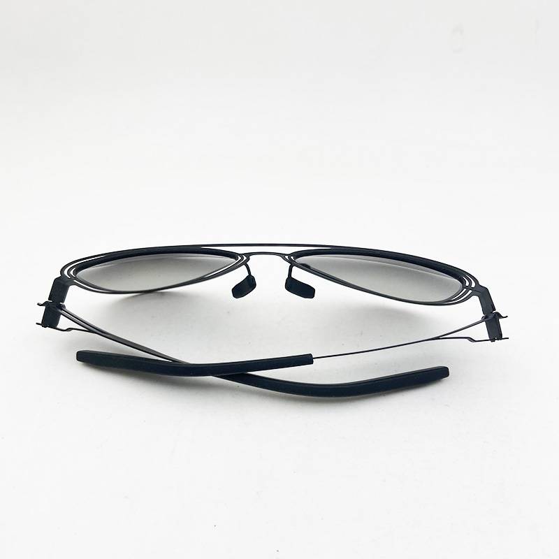 Export order men's and women's sunglasses fashion classic toad anti -ultraviolet sunglasses care eyesight glasses