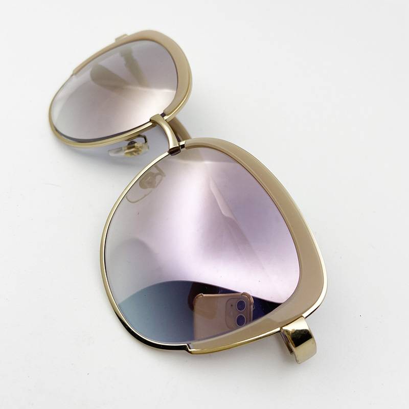 Sample order women's model coating half -frame sunglasses fashion personality sunglasses anti -ultraviolet wicked sunshade shelter