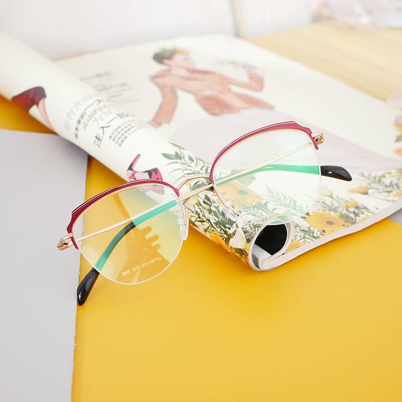 Titanium Gubians Ms. Pure Titanium Glasses Frame Jiu Red Rose Gold European and American Wind Ioplastics Shelves Anti -Blue Light