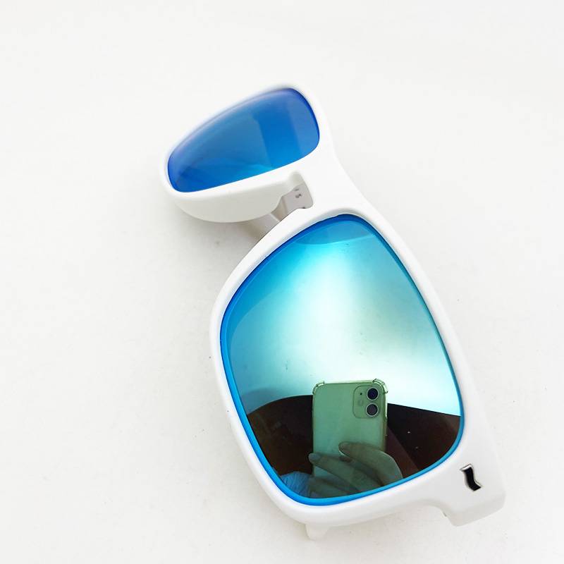 Exporting to the original single men and women anti -ultraviolet polarized coating, sunglasses brand sunglasses outdoor beach diving Korean version