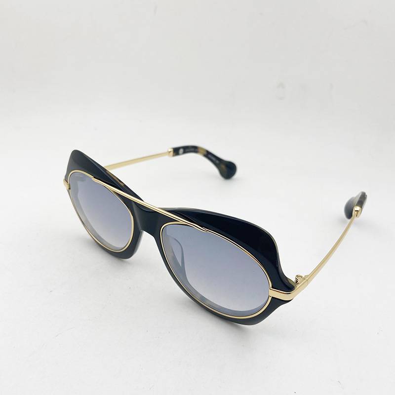 Pure original single men and women sunglasses fashion personality tide high -end sunglasses anti -ultraviolet eye mirror shading mirrors