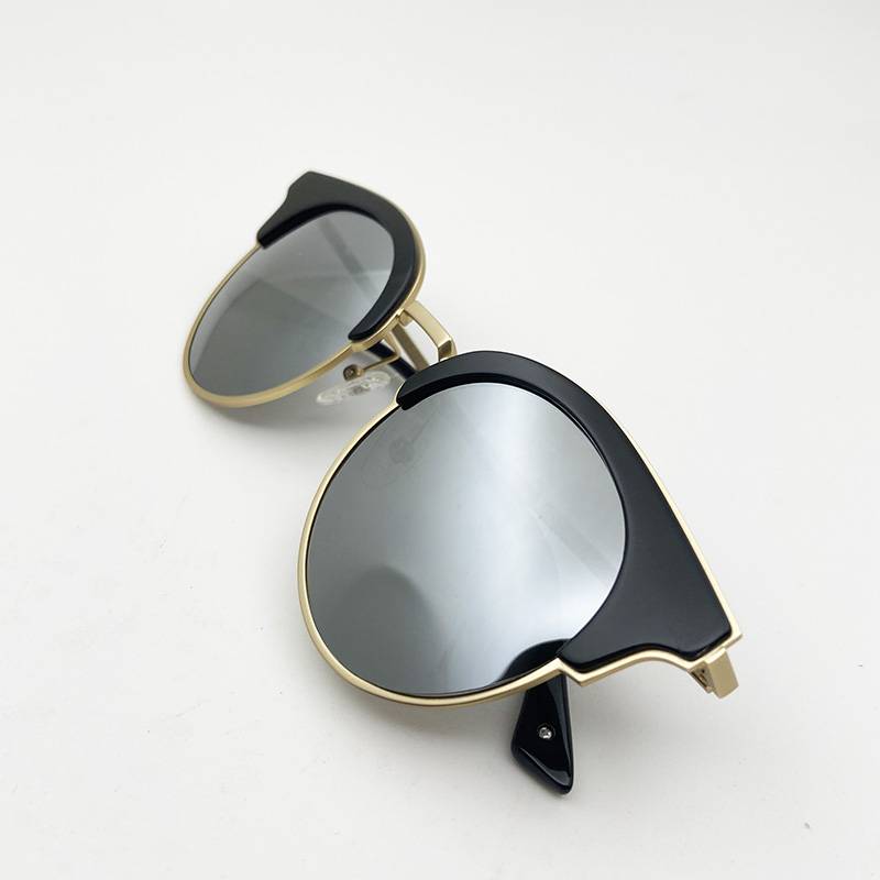 Original single men and women polarized driving sunglasses fashion personality brand sunglasses anti -ultraviolet wicked ungrates