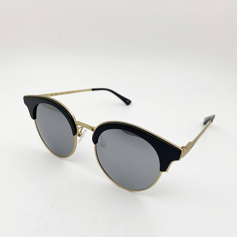 Original single men and women polarized driving sunglasses fashion personality brand sunglasses anti -ultraviolet wicked ungrates