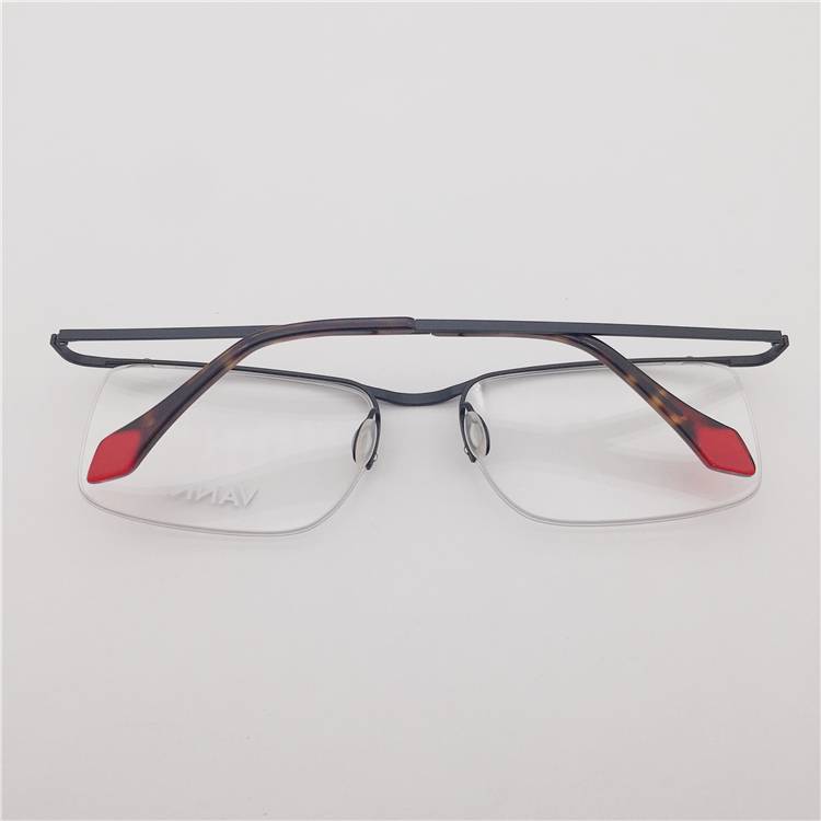 Shenzhen exported single black titanium gold business temperament half -frame fine -legged literary glasses frame men and women