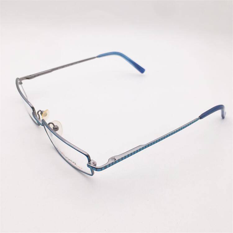 Original single Japanese order black and blue titanium full frame spring mirror leg literary temperament business glasses frame