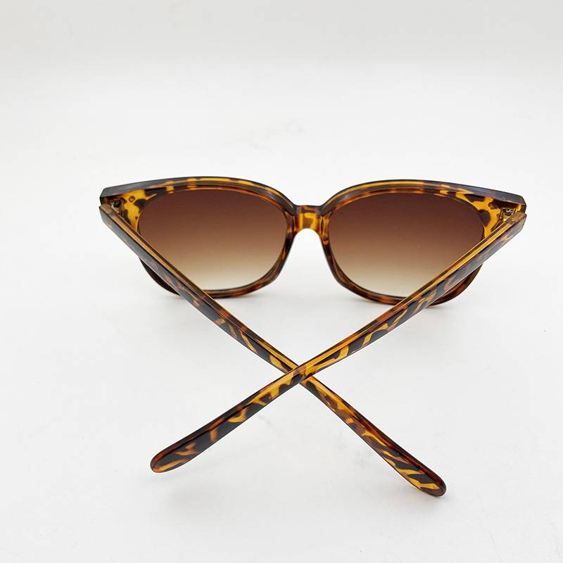 Sample men's leopard print sunglasses fashion classic sunglasses anti -ultraviolet goggles glasses uV400