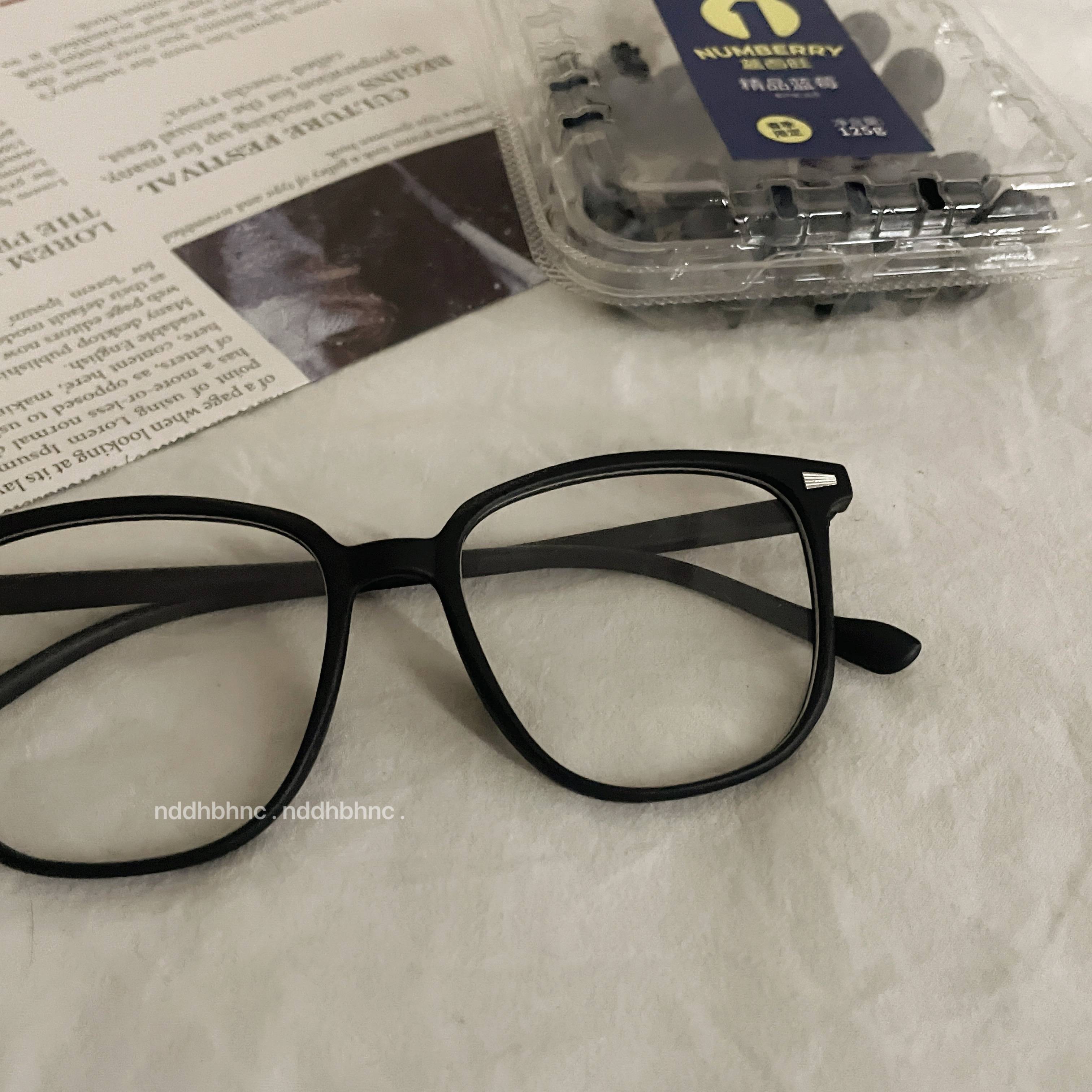 NDDHBHNC · Black Frame yyds !! Su Yan's wild glasses frame is thin and temperament can be compatible with myopia glasses