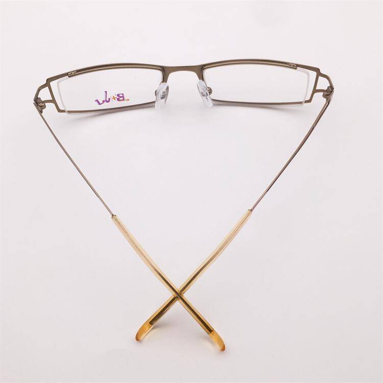 Treasure orphan original single purple ultra -light titanium full -frame hollow decorative lens leg literary temperament glasses shelf female